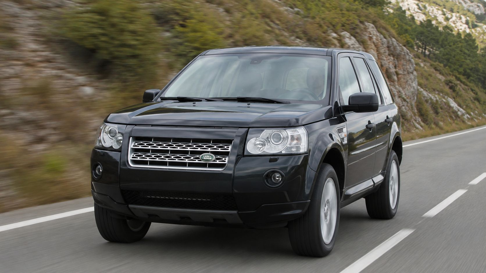 Рядная шестерка Volvo i6 3.2 на Freelander 2: чем хорош бензиновый мотор и где подвох